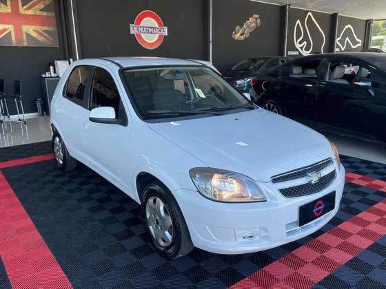CHEVROLET CELTA 1.0 MPFI LT 8V FLEX 4P MANUAL CHEVROLET CELTA 1.0 MPFI LT 8V FLEX 4P MANUAL